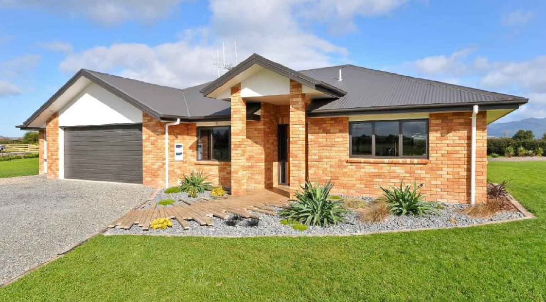 new build in Hamilton